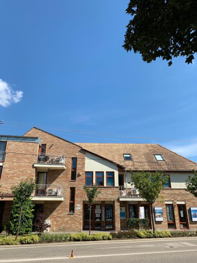 Apartamento Robinson Szigete Balatonfüred Exterior foto